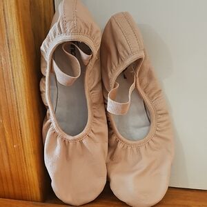 Women’s Ballet Flats in Blush Pink - Soft Leather Slip-On
